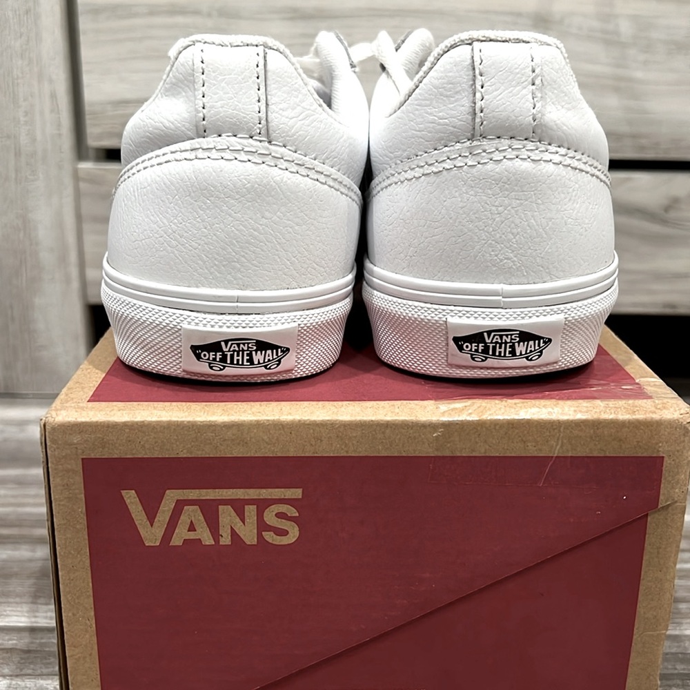 👟Vans Seldan Skate White Sneakers in Size 6 Women’s - Picture 3 of 11